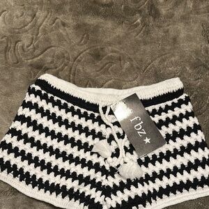 Flowers by Zoé  Black and White Crochet Shorts